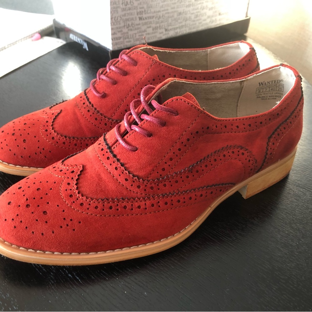Women’s Wanted brand oxfords size 9 NIB
